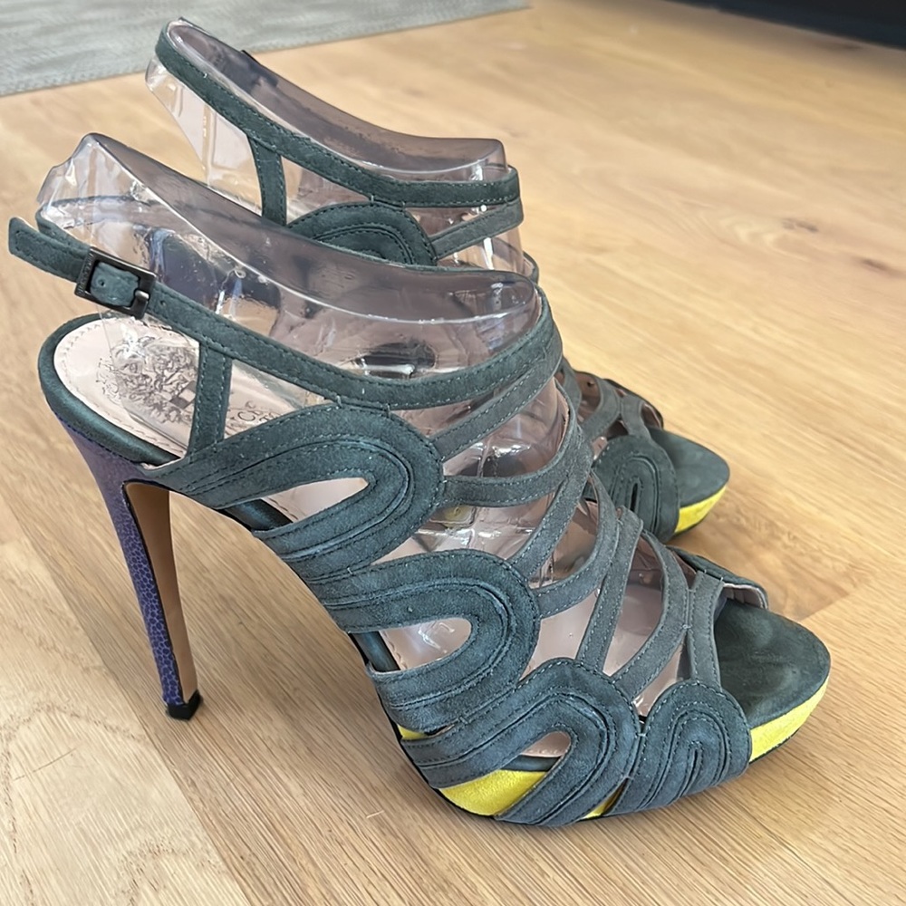 Vince Camuto Iris Heels
